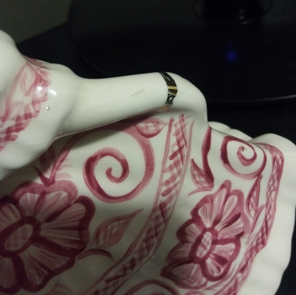 Exquisite Vintage Antique Porcelain or Ceramic Ornate - Picture 4 of 8